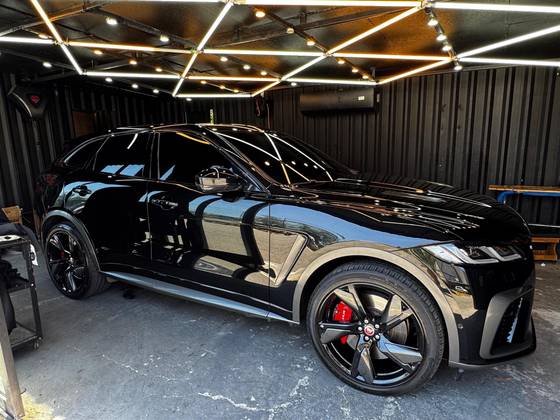 JAGUAR F-PACE 5.0 V8 SUPERCHARGED SVR AWD 4P AUTOMÁTICO